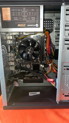 Pc completo gamer de entrada