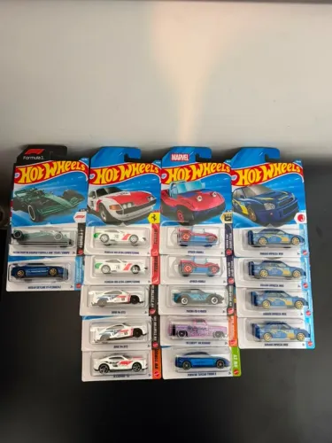 Hot Wheels - Lote K
