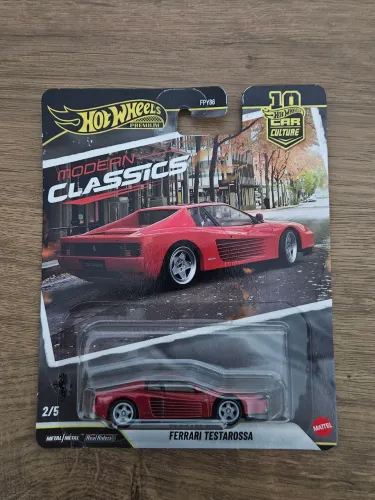 Hotwheels Ferrari Testarossa