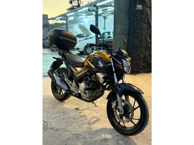 Honda Cb twister 2020