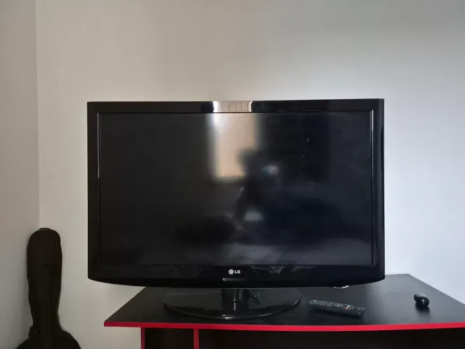 Televisão de 42 polegadas LG