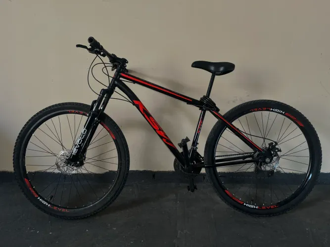 Bicicleta Aro 29 Aço Carbono Freios A Disco Suspensão 21 Vel