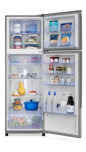Vendo geladeira Panasonic seminova sem marcas de uso