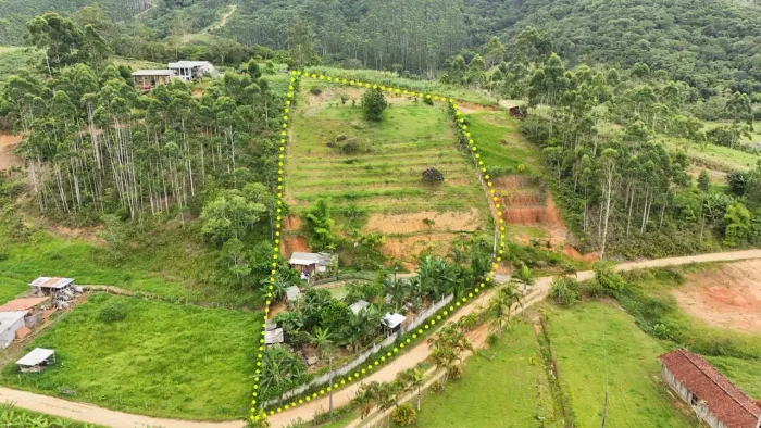 SÍTIO TIMBÉ - TIJUCAS com 5.282,75 metros ( Área Rural) 