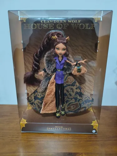 Monster high - Clawdeen Wolf House of Wolf