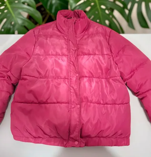 Casaco Puffer Gola Alta Rosa GG 