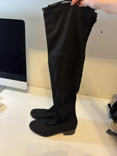 bota over suede preta salto baixo