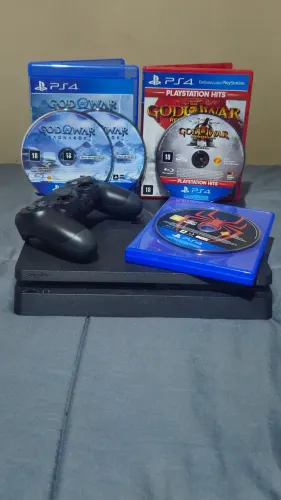 Playstation 4 Slim
