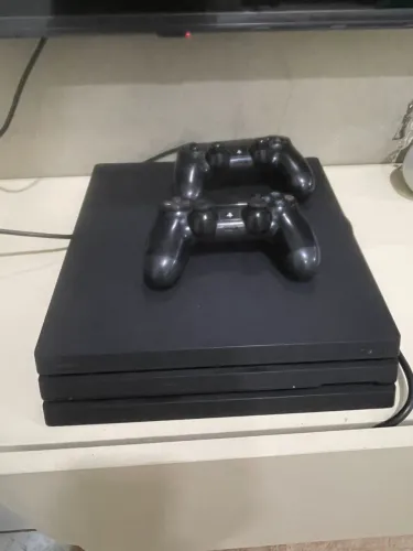 PS4 pro 1TB