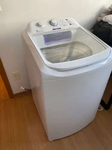 Máquina de lavar Eletrolux 10,5 kg Turbo