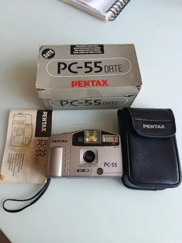Câmera Analógica Pentax PC-55 Date (Kit Completo na Caixa)