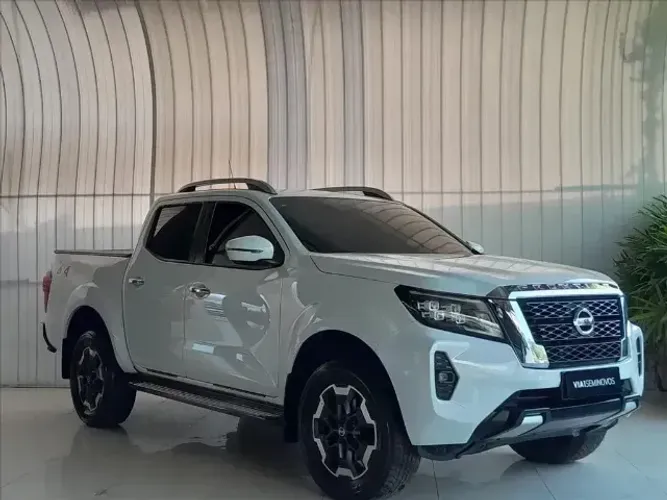 Nissan Frontier XE CD 4X4 2.3 Bi-TB Diesel Aut. 2023