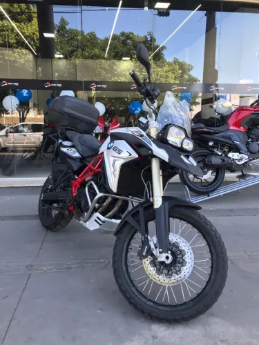BMW F 800 TRIPLE BLACK TROPHY