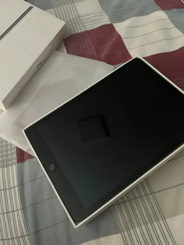 Vendo IPad 9 e Apple Pencil 1 geração
