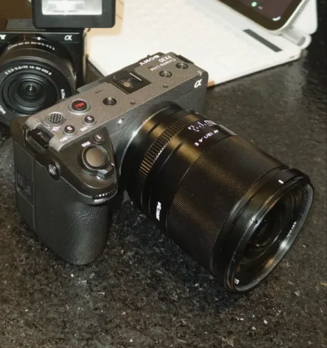 Fx30 + Viltrox 13mm 1.4
