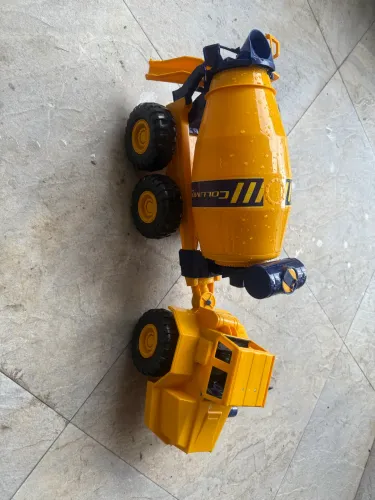 Caminhão betoneira 70cm