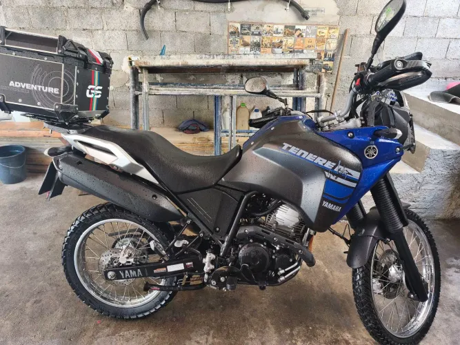 Vendo Ténéré azul 250