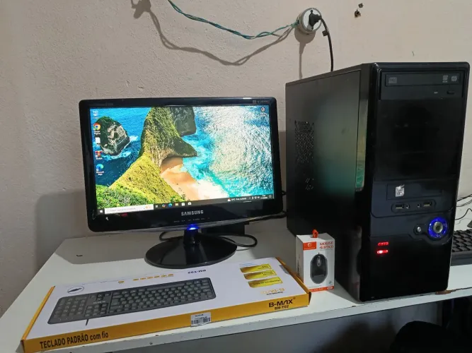 Computador completo monitor 18 polegadas, processador Intel core i5 + 8 GB de memória ram