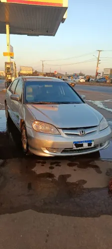 Honda Civic Sedan LX 1.7 16V 115cv Mec. 4P 2004