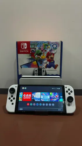 Nintendo Switch OLED Desblo.que.ado