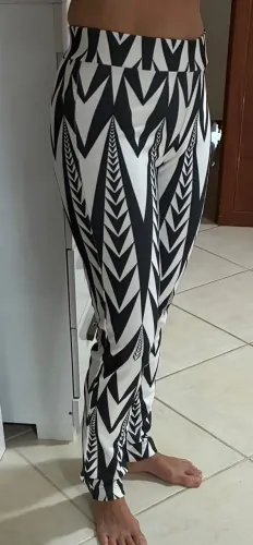 Calça lycra R Vasconcellus