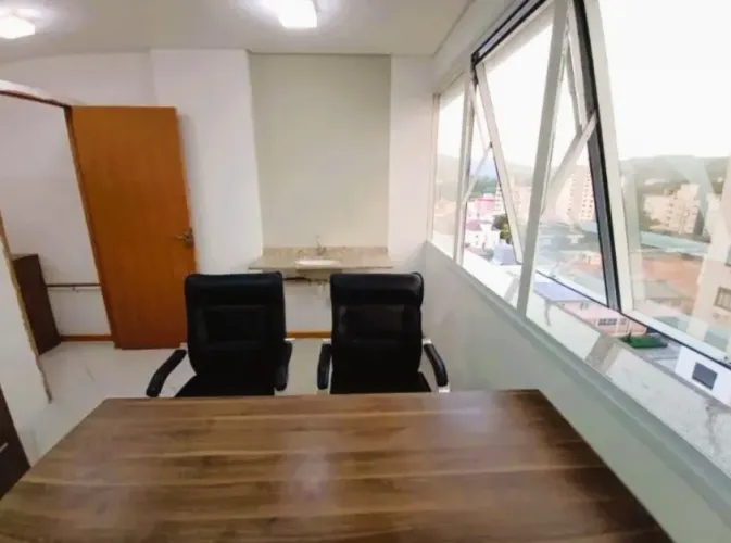 Sala comercial à venda na Trindade