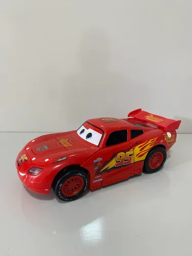 Carro relâmpago McQueen Disney cars 