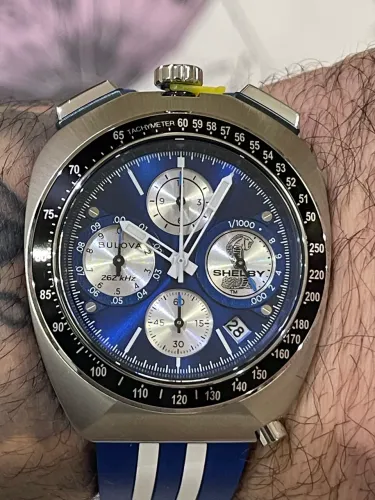Relógio Bulova Shelby Racer Limited Edition Quartzo Azul 43mm 98B452
