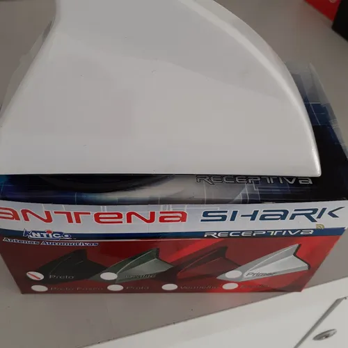 Antena de teto tubarão cor branca nova instalada no seu carro