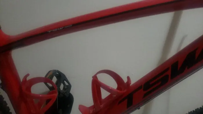 TSW carbon vermelha
