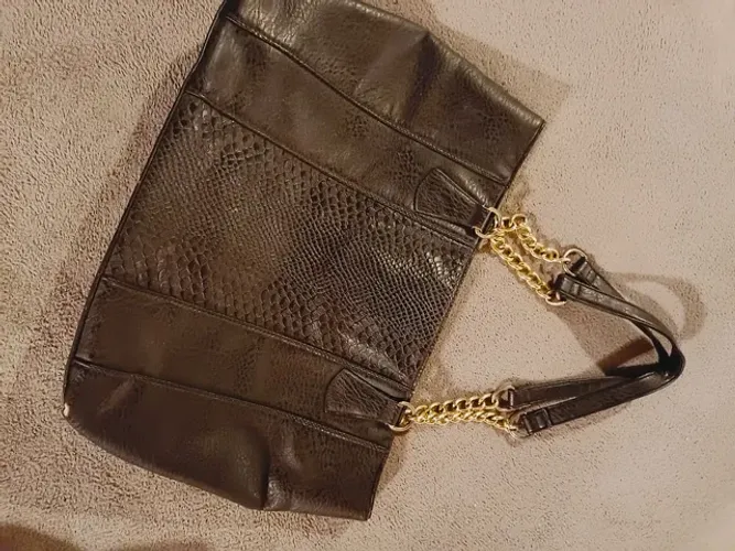 Bolsa preta sintético usada M