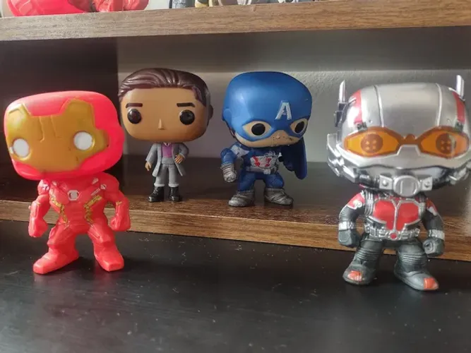 Funko Pop Marvel ou DC