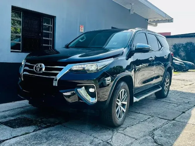 Hilux Sw4 4x4 2.8 2018 Airbag Motor Retrovisor Capo Porta Farol Lantena Sucata