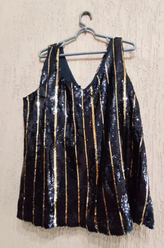 Blusa vintage em paetê