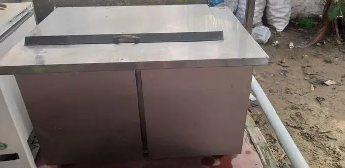 Vendo pista fria abaixei o preço otimo pra restaurante e Lanchonete oportunidade unica