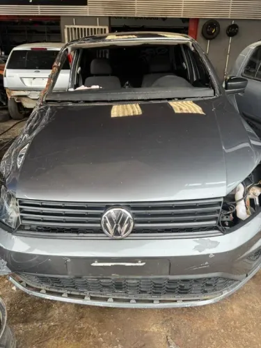 Voyage G8 para venda de peças! SR Peças usadas!