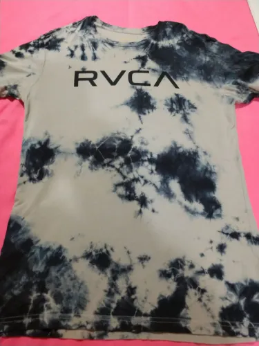 Camiseta Rvca Tie Dye tamanho m<br>