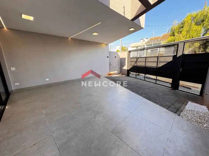 Casa em Rua Pioneiro Antônio Planas - Jardim Tóquio - Maringá/PR