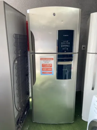 Geladeira GE RGS1951Z