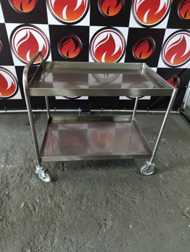 Carrinho todo no aço inox 304 usado em ótimo estado 