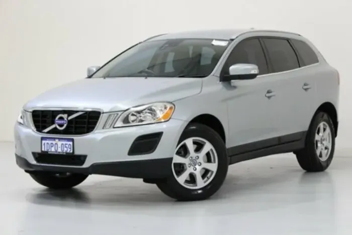 sucata peças volvo xc60 t5 2010 2011