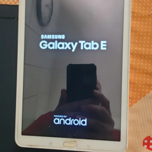 TABLET SAMSUNG GALAXY TAB E