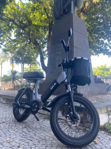 Bike elétrica Lev Cruiser