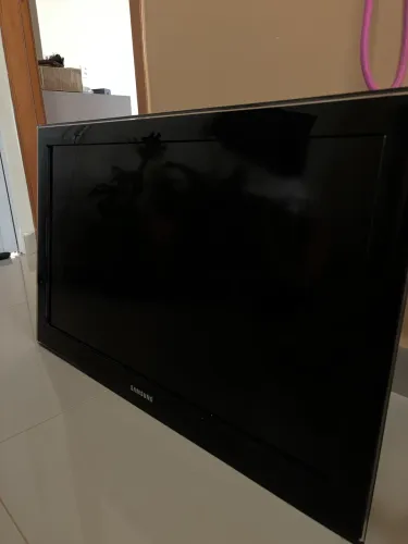 Vendo TV 32 polegadas