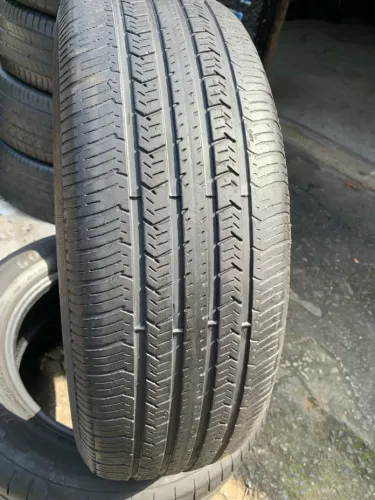 Pneus 215/65/16 por 150$ cada meia vida originais