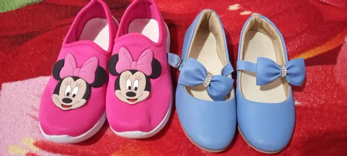 Tênis Minnie e sapatilha infantil 