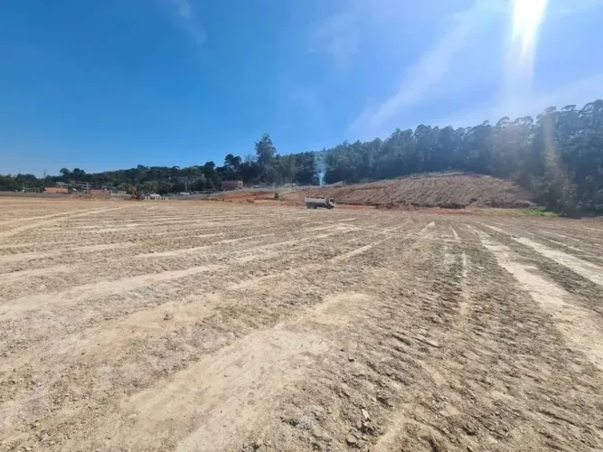 Terreno à venda, 141 m² por R$ 145.900,00 - Roselandia - Cotia/SP