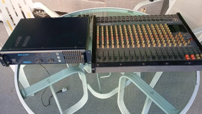 Mesa de Som SoundTech ST162T e Amplificador Oneal