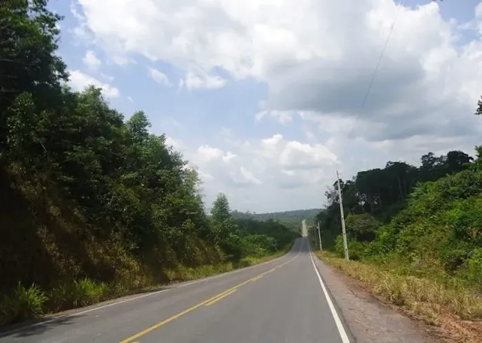 Sítio 468 x 1.000 no Rio Preto da Eva Km 120   250.000