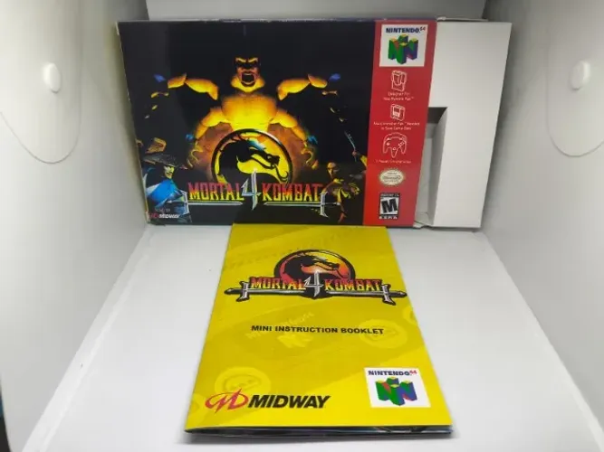Caixa do Jogo Mortal Kombat 4 para Nintendo 64 - Inclui Berço e Mini Manual Poste